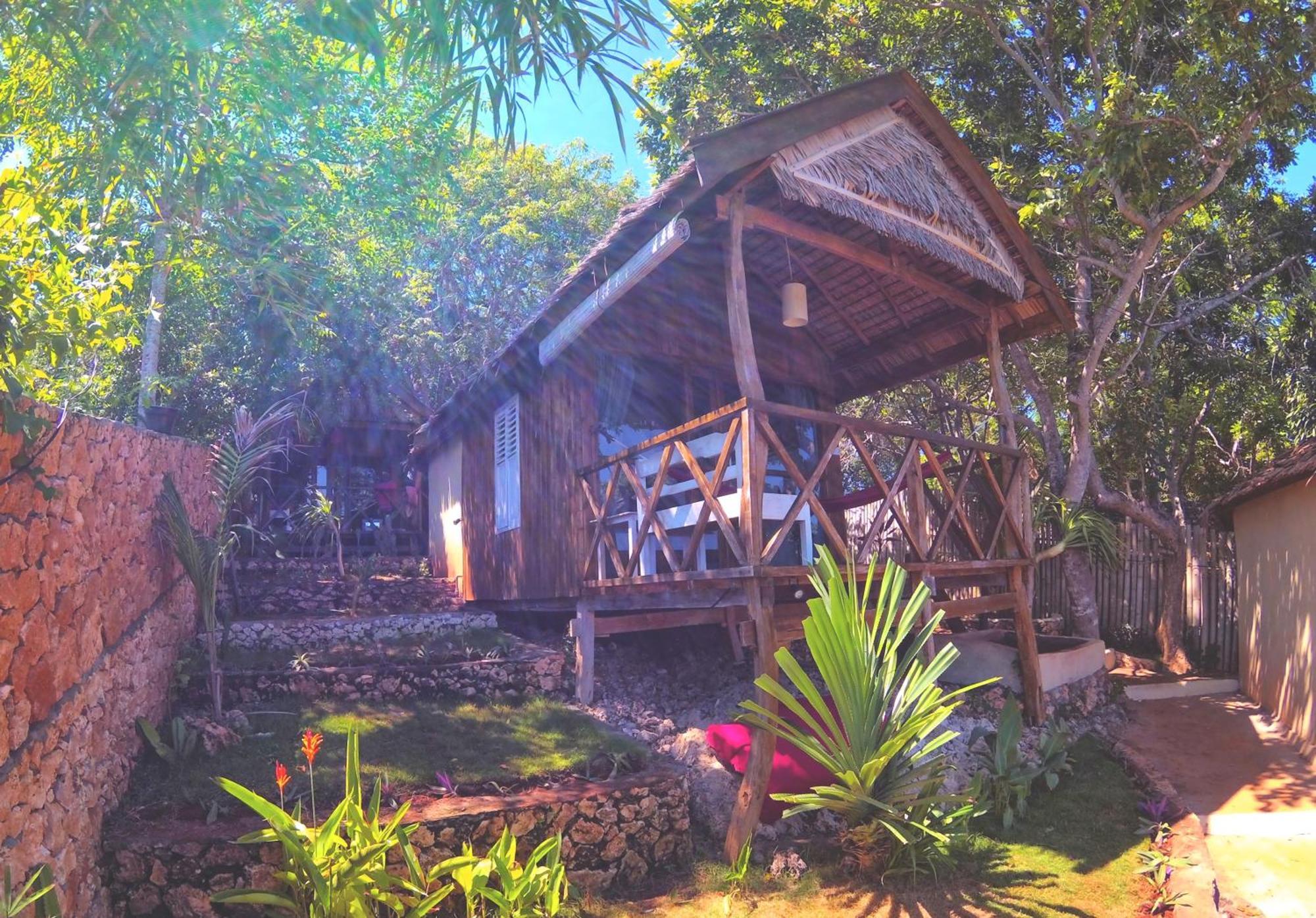 Cosmos Bungalows Bira Exterior foto