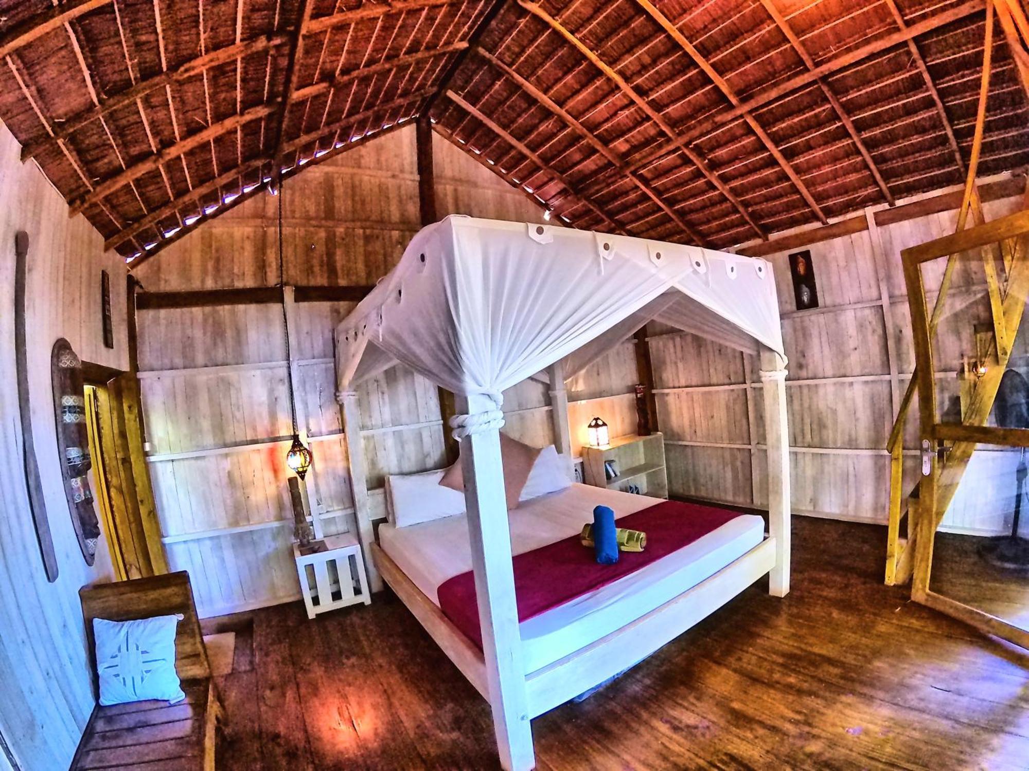 Cosmos Bungalows Bira Exterior foto