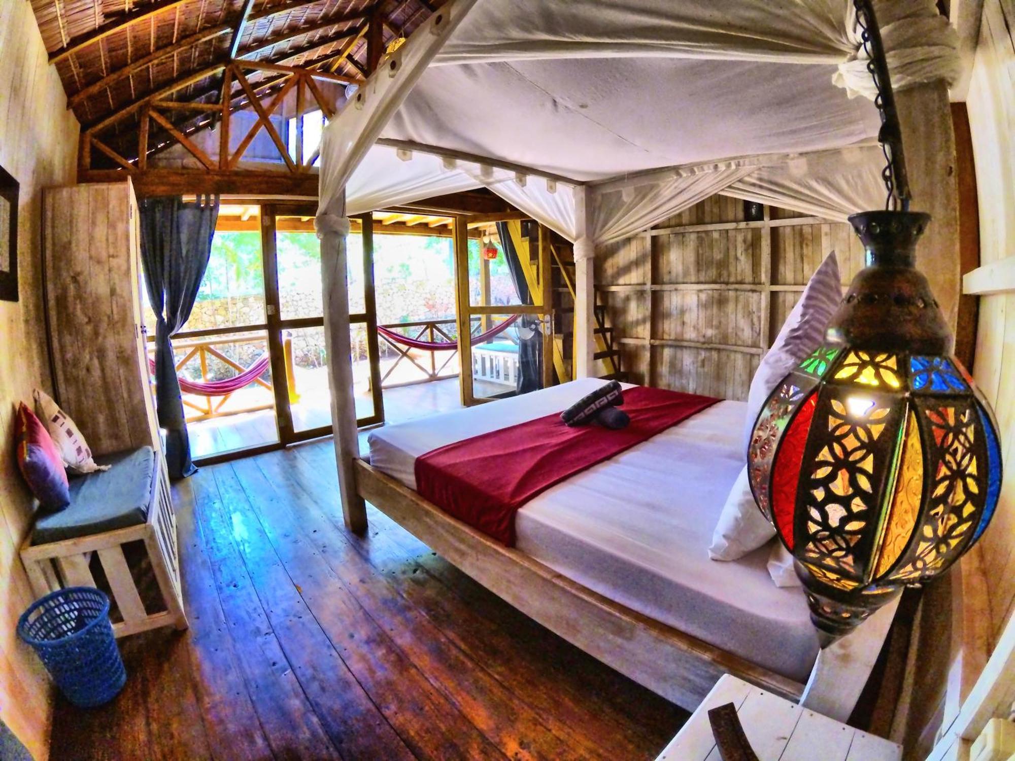 Cosmos Bungalows Bira Exterior foto