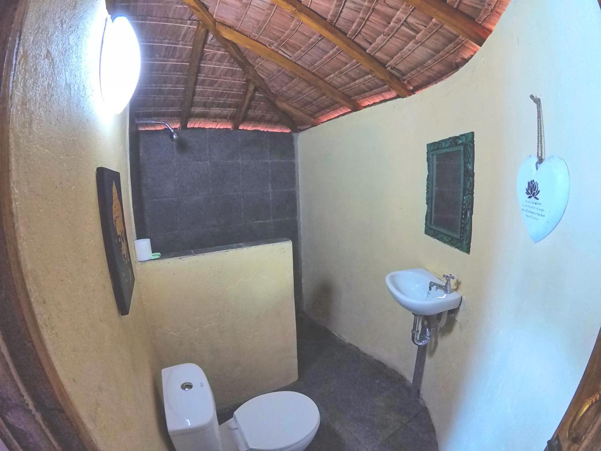 Cosmos Bungalows Bira Exterior foto